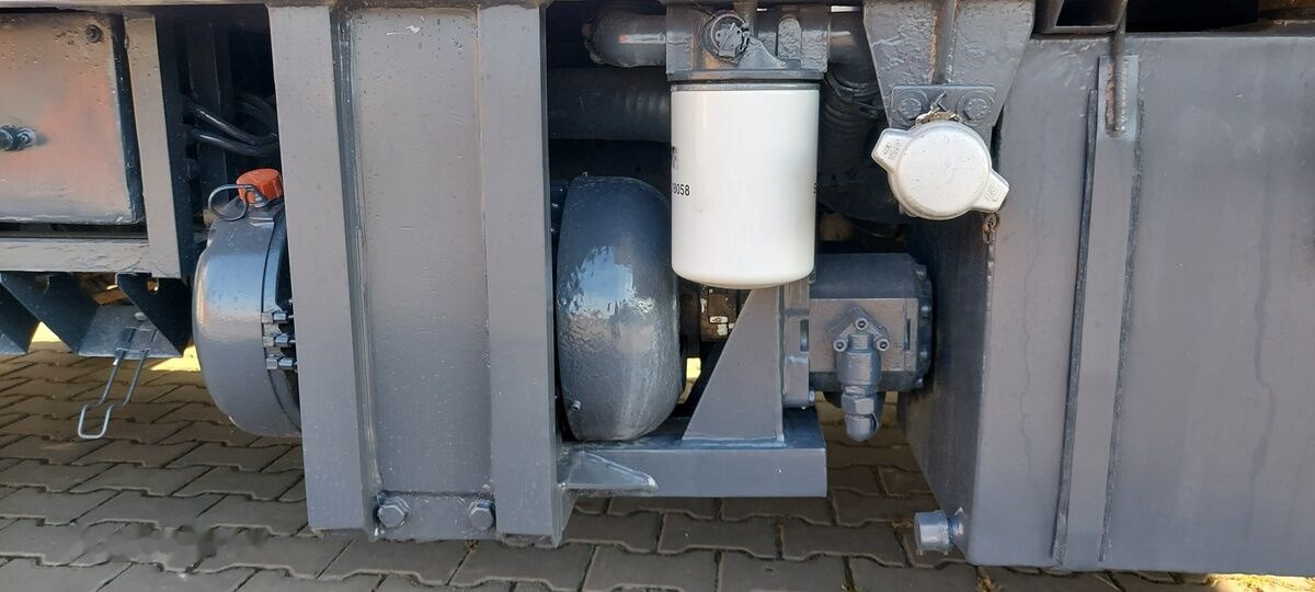 Vacuum truck Volkswagen LT55 COMBI HYDRO OIL ADR INOX: picture 25