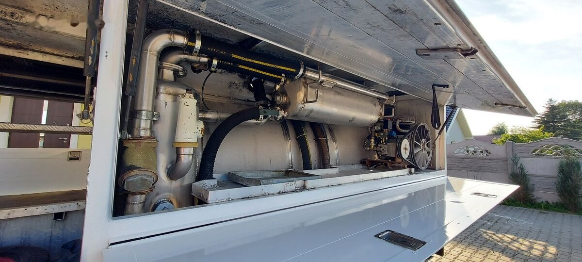Vacuum truck Volkswagen LT55 COMBI HYDRO OIL ADR INOX: picture 19