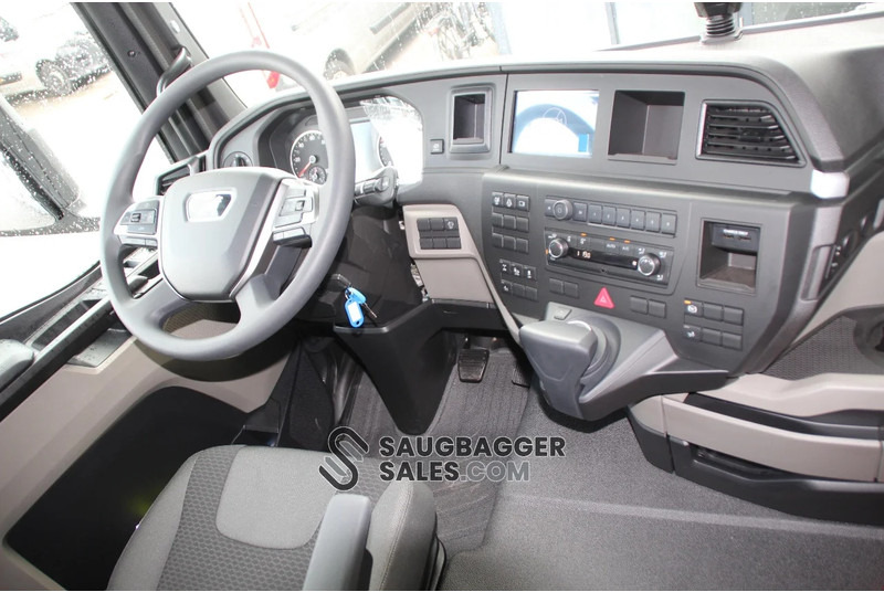 Vacuum truck MAN TGS 26.510 6X2-4 BL CH MTS DINO 8 SAUGBAGGER: picture 20