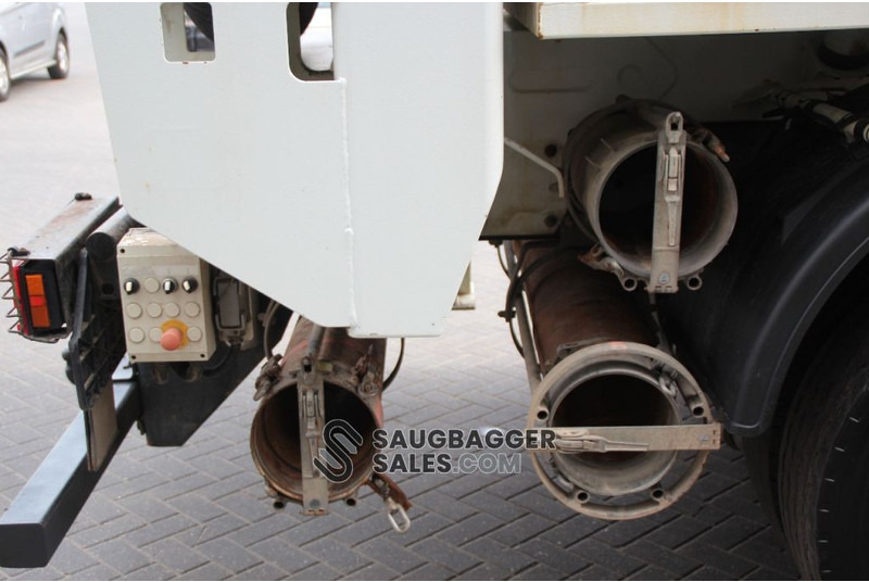 Vacuum truck Mercedes-Benz Actros 4141 RSP 2014 Saugbagger 8x8: picture 11