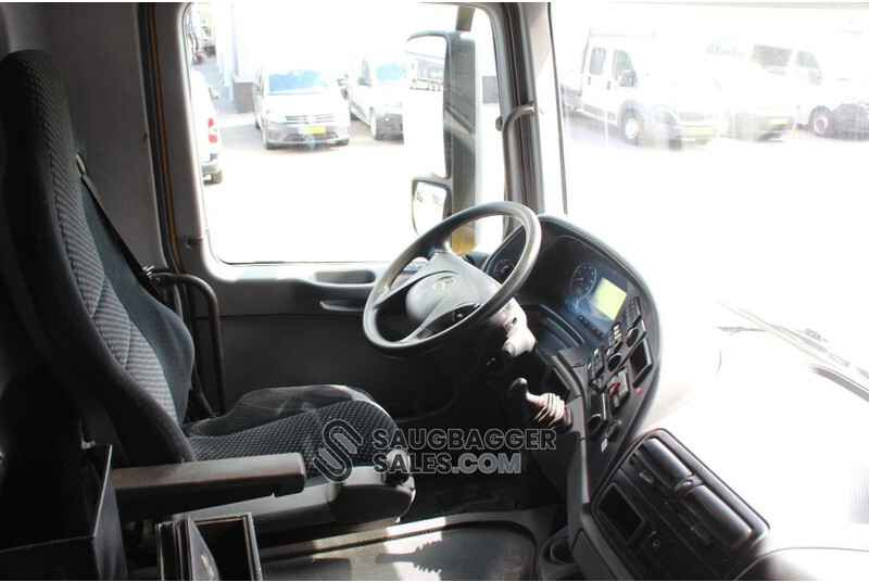 Vacuum truck Mercedes-Benz Actros 4160 V8 RSP 3T 2014 Saugbagger: picture 12