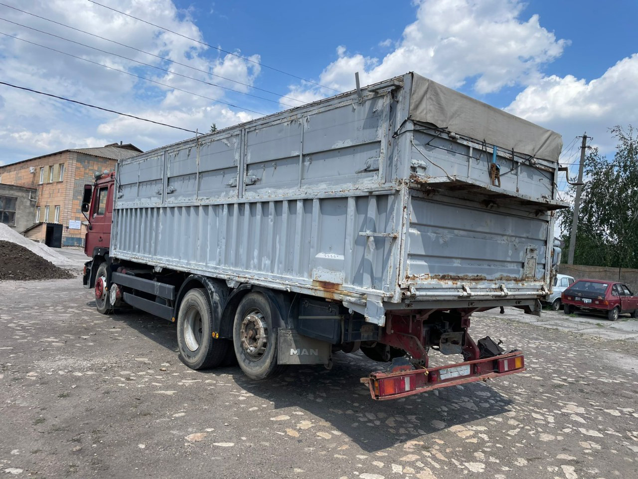 MAN 25.422 - Dropside/ Flatbed truck: picture 5 MAN 25.422 - Dropside/ Flatbed truck: picture 5
