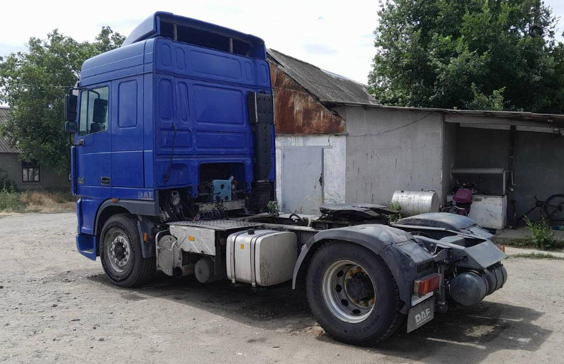 DAF XF 95.380 - Tractor unit: picture 4 DAF XF 95.380 - Tractor unit: picture 4