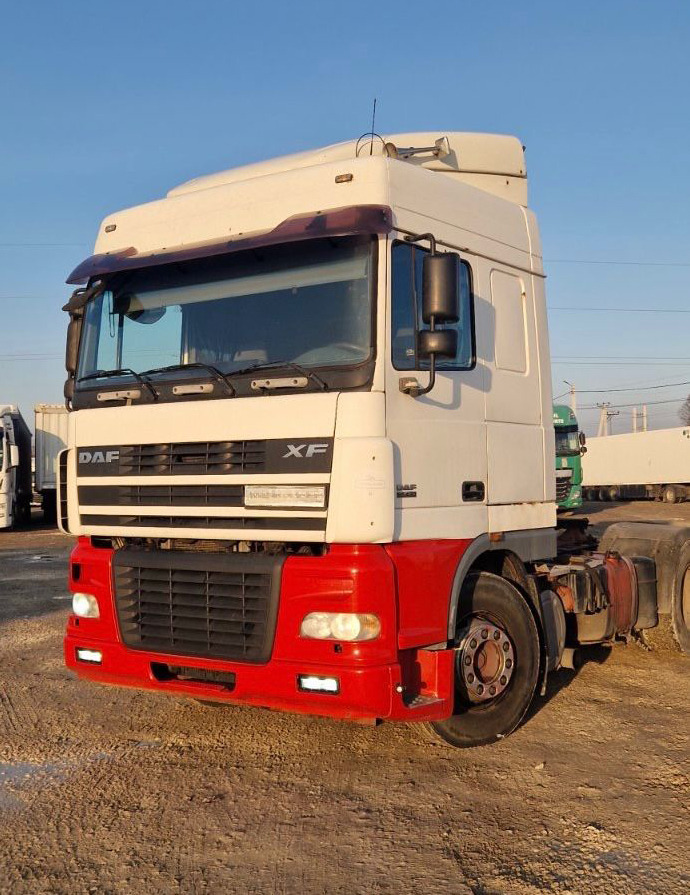 DAF XF 95.430 S1723 - Tractor unit: picture 3 DAF XF 95.430 S1723 - Tractor unit: picture 3