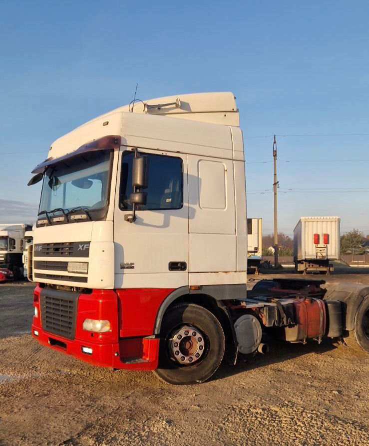 DAF XF 95.430 S1723 - Tractor unit: picture 4 DAF XF 95.430 S1723 - Tractor unit: picture 4