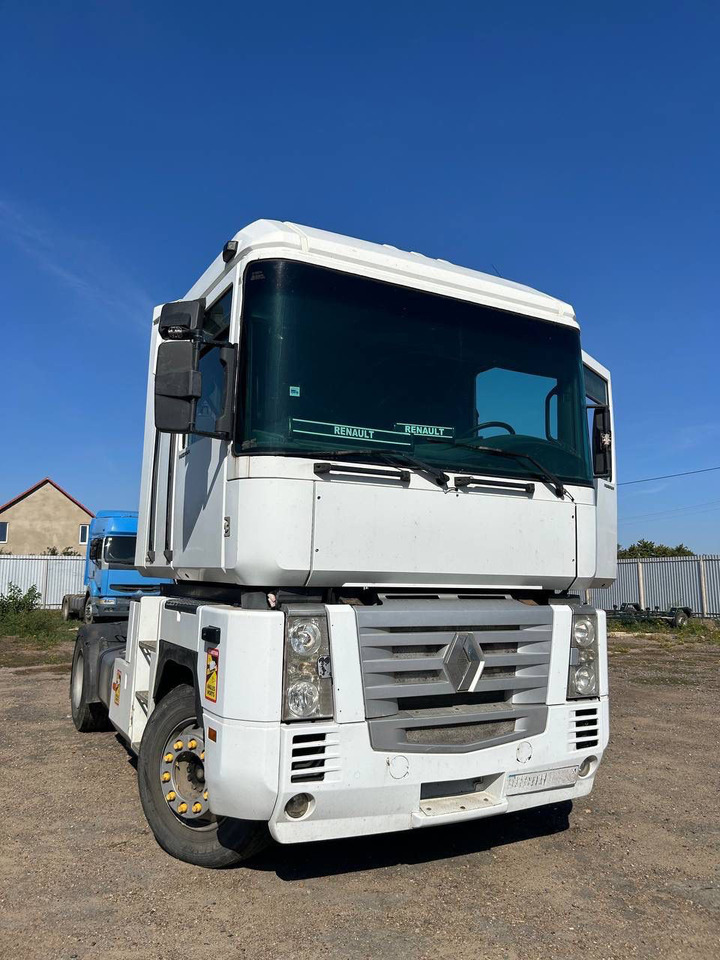 RENAULT Magnum 440 - Tractor unit: picture 1 RENAULT Magnum 440 - Tractor unit: picture 1