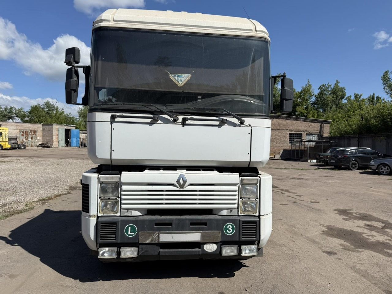 RENAULT Magnum 440 | ID1227S - Tractor unit: picture 2 RENAULT Magnum 440 | ID1227S - Tractor unit: picture 2