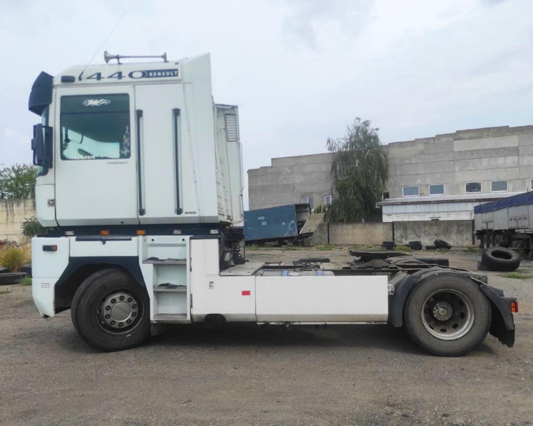 RENAULT Magnum 440 ID1515S - Tractor unit: picture 4 RENAULT Magnum 440 ID1515S - Tractor unit: picture 4