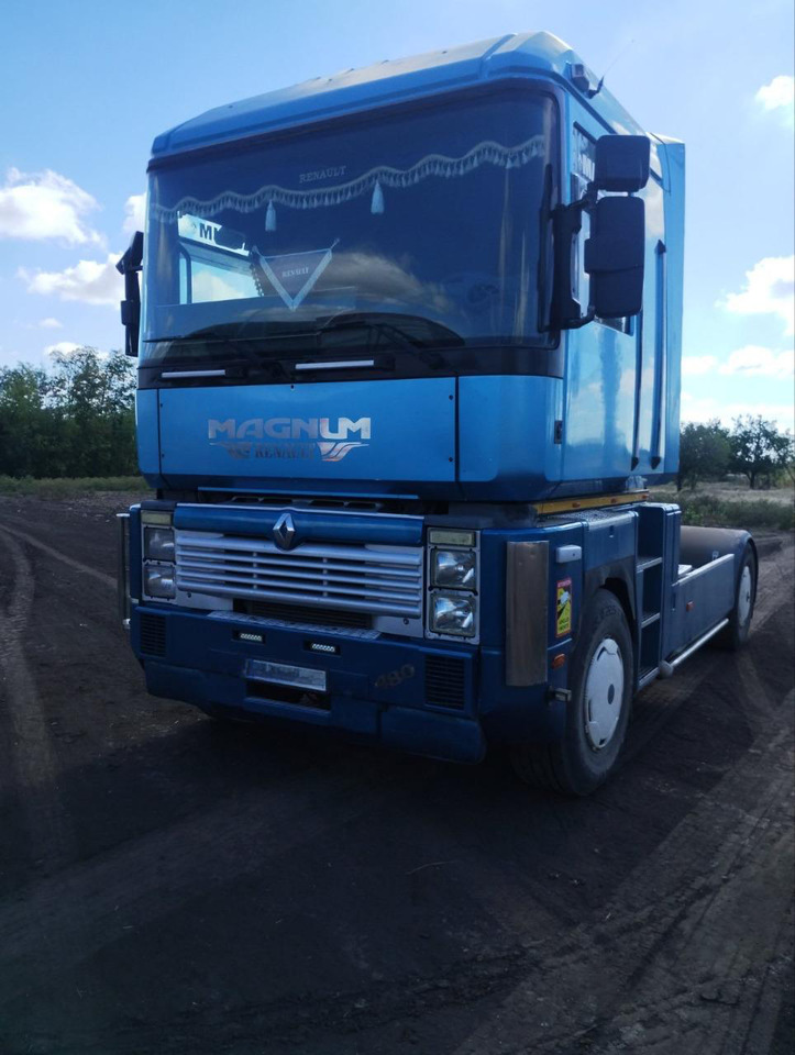 RENAULT Magnum 480 - Tractor unit: picture 5 RENAULT Magnum 480 - Tractor unit: picture 5