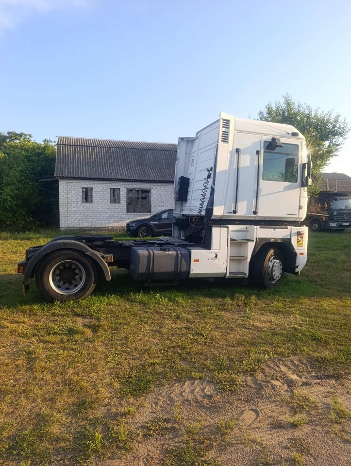 RENAULT Magnum 480 - Tractor unit: picture 5 RENAULT Magnum 480 - Tractor unit: picture 5
