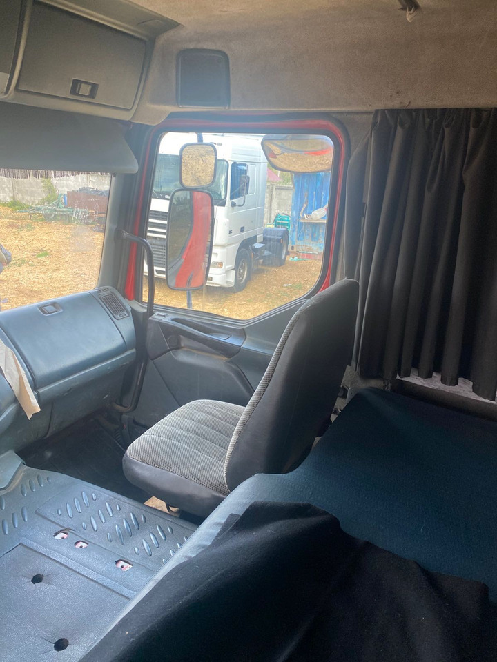 Tractor unit RENAULT Premium 340: picture 14 Tractor unit RENAULT Premium 340: picture 14