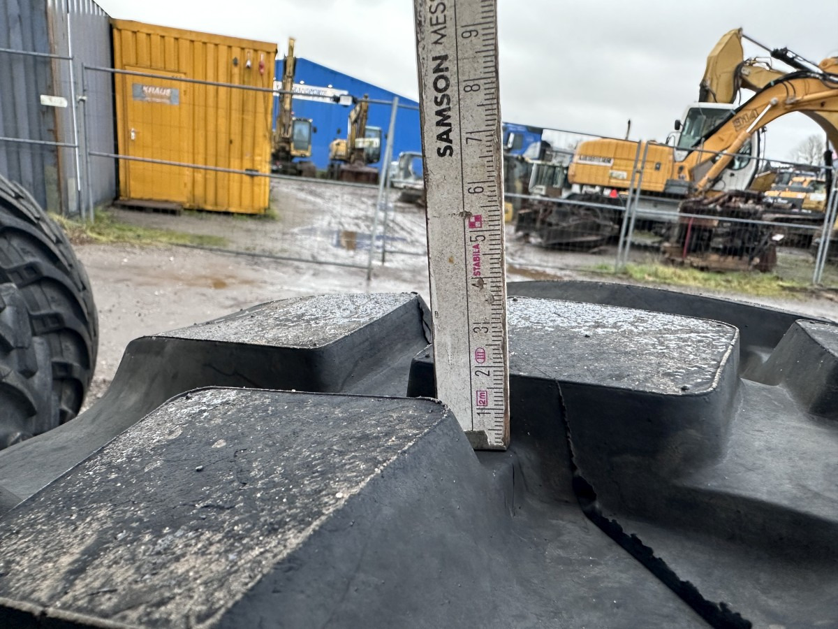 Tire for Wheel excavator MITAS 445 / 65 R 22.5 Kompletträder - Complet tires: picture 8