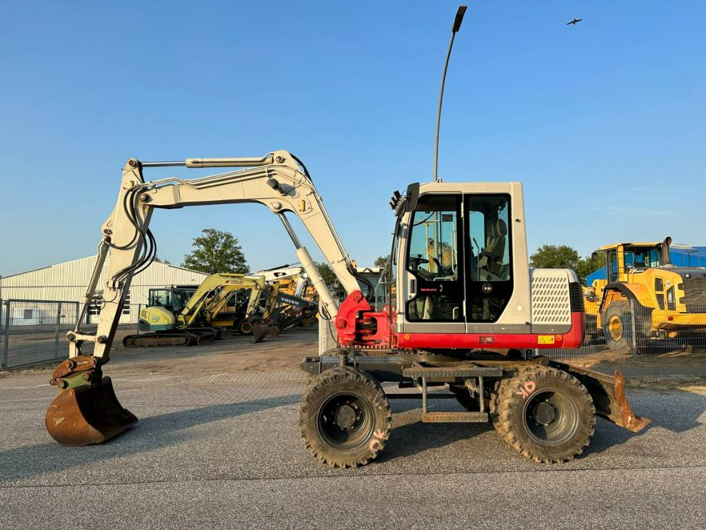 Takeuchi TB 175 W 8,7 ton. Klima Turbo 77 PS - Wheel excavator: picture 1 Takeuchi TB 175 W 8,7 ton. Klima Turbo 77 PS - Wheel excavator: picture 1
