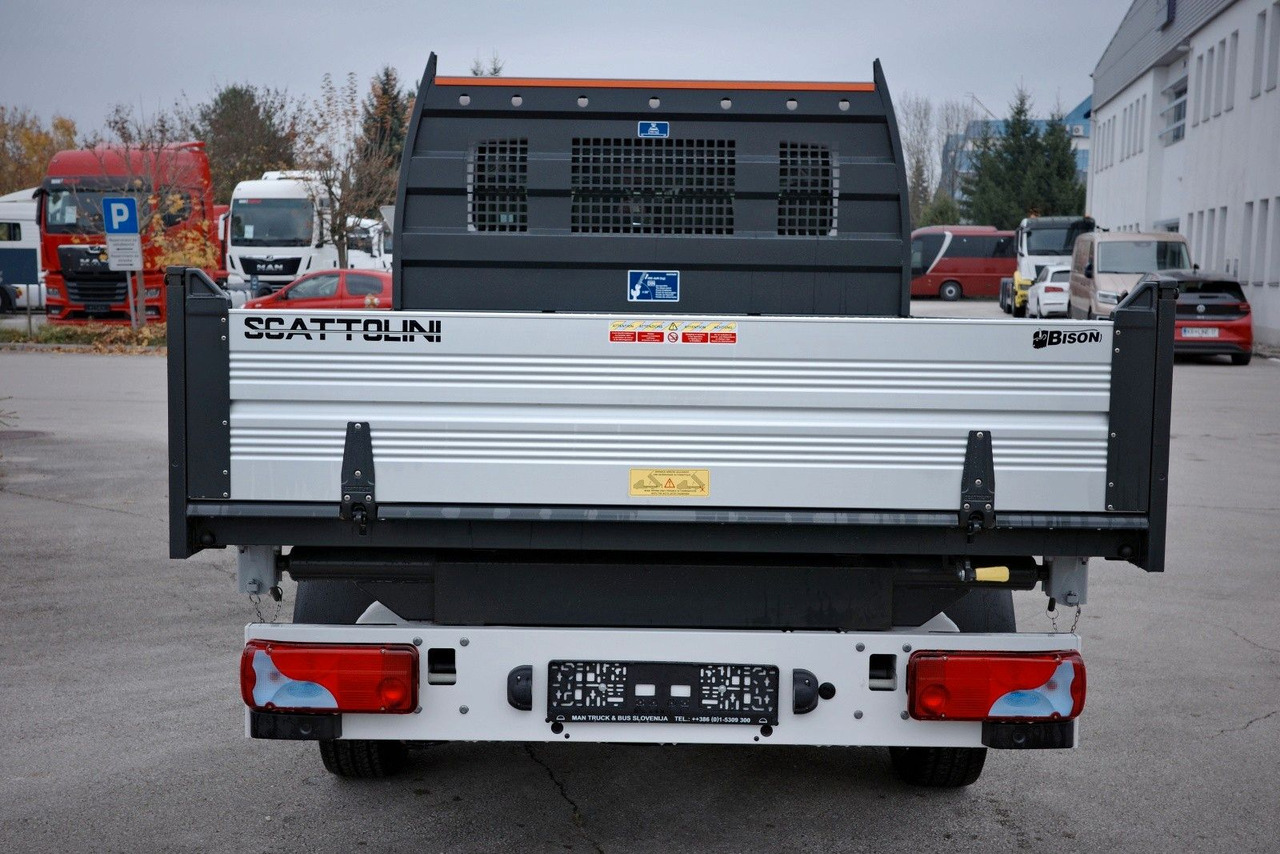 MAN TGE 3.140 L4 DoKa (3+4) 3-Seiten-Kipper - Tipper van, Combi van: picture 3 MAN TGE 3.140 L4 DoKa (3+4) 3-Seiten-Kipper - Tipper van, Combi van: picture 3