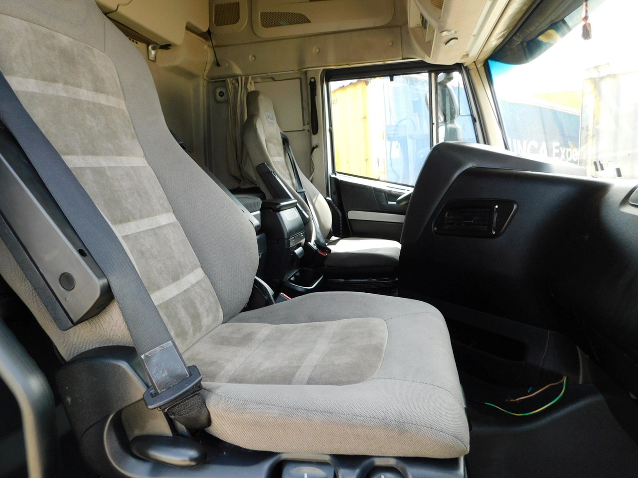 Iveco As440tp - Tractor unit: picture 5 Iveco As440tp - Tractor unit: picture 5