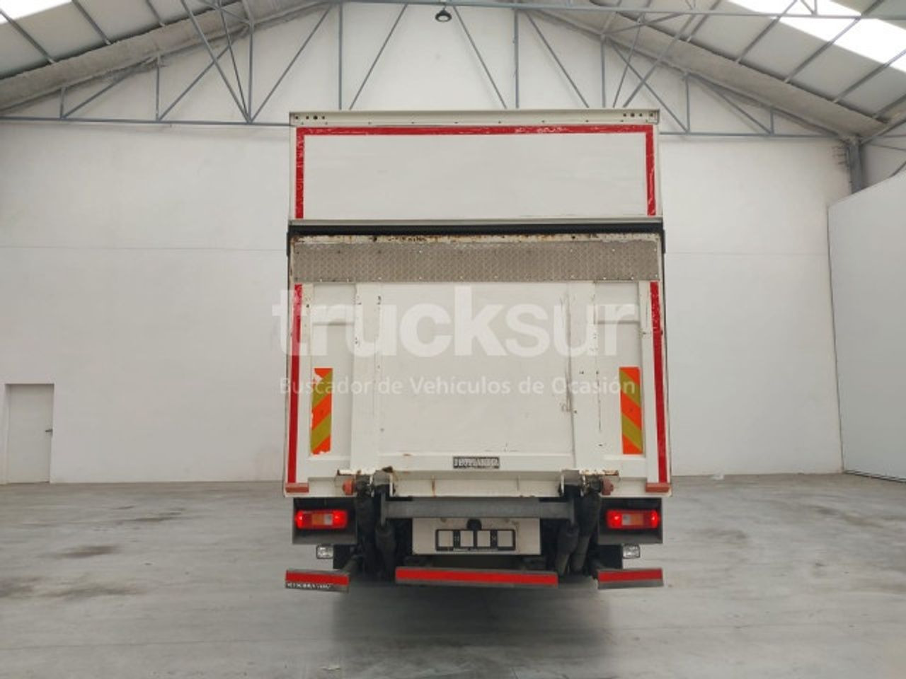 Volvo UVES07230006 - Tractor unit: picture 4 Volvo UVES07230006 - Tractor unit: picture 4