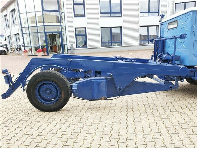 AL 28 Ruthmann Hubwagen, 2,5t, 4x2 AL 28 Ruthmann Hubwagen, 2,5t, 4x2 - Skip loader truck: picture 5 AL 28 Ruthmann Hubwagen, 2,5t, 4x2 AL 28 Ruthmann Hubwagen, 2,5t, 4x2 - Skip loader truck: picture 5