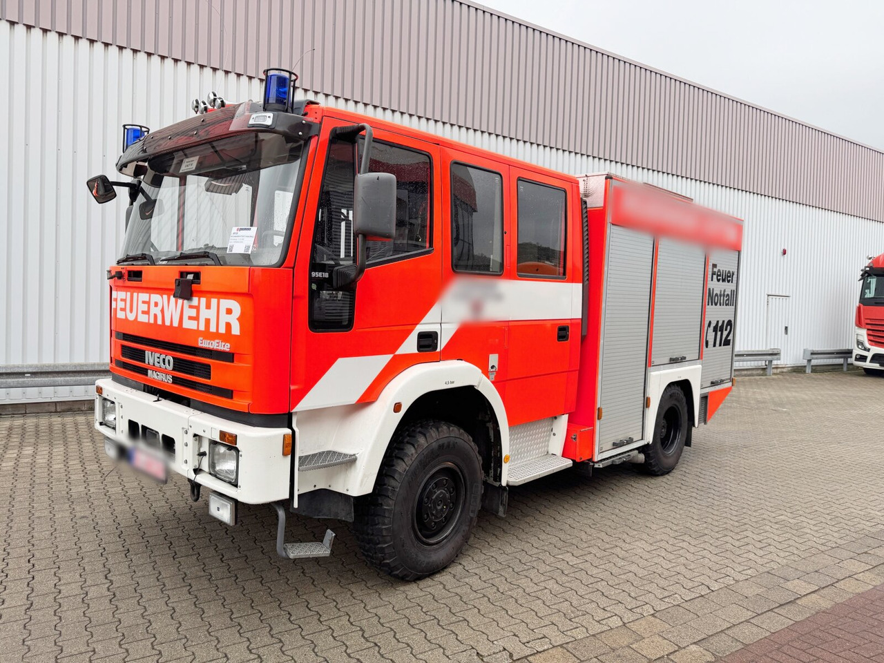Andere FF 95 E 18 4x4 Doka, LF 8/6 FF 95 E 18 4x4 Doka, Euro Fire, LF 8/6 Feuerwehr - Ambulance: picture 1 Andere FF 95 E 18 4x4 Doka, LF 8/6 FF 95 E 18 4x4 Doka, Euro Fire, LF 8/6 Feuerwehr - Ambulance: picture 1