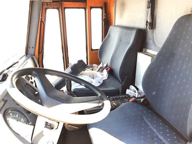 Andere GINAF GINC 3030 GINAF GINC 3030 mit Heckkran Atlas AK 90.1 HDS - Cab chassis truck, Crane truck: picture 5 Andere GINAF GINC 3030 GINAF GINC 3030 mit Heckkran Atlas AK 90.1 HDS - Cab chassis truck, Crane truck: picture 5