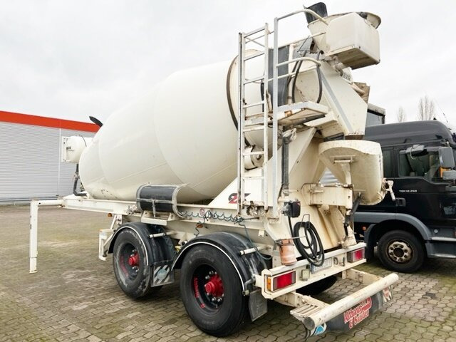 Andere MÜLLER MITTELTAL SF32 mit Liebherr Betonmischer ca. 10m³ MÜLLER MITTELTAL SF32, Liebherr Betonmischer 10m³, 4x VORHANDEN , Liftachse - Concrete mixer semi-trailer: picture 4 Andere MÜLLER MITTELTAL SF32 mit Liebherr Betonmischer ca. 10m³ MÜLLER MITTELTAL SF32, Liebherr Betonmischer 10m³, 4x VORHANDEN , Liftachse - Concrete mixer semi-trailer: picture 4