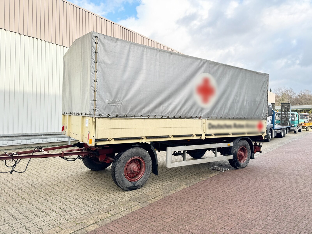 Bauer-Zeppelin Pritschenanhänger Bauer-Zeppelin Pritschenanhänger - Dropside/ Flatbed trailer: picture 1 Bauer-Zeppelin Pritschenanhänger Bauer-Zeppelin Pritschenanhänger - Dropside/ Flatbed trailer: picture 1