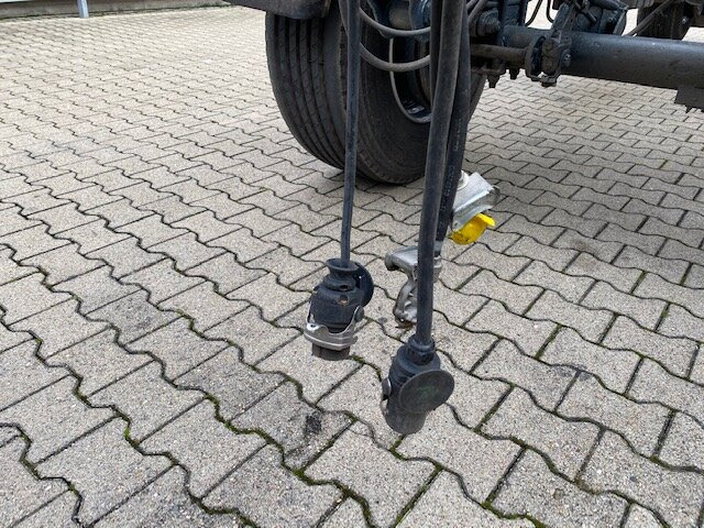 CA 18 H CA 18 H Abrollanhänger - Roll-off/ Skip trailer: picture 3 CA 18 H CA 18 H Abrollanhänger - Roll-off/ Skip trailer: picture 3