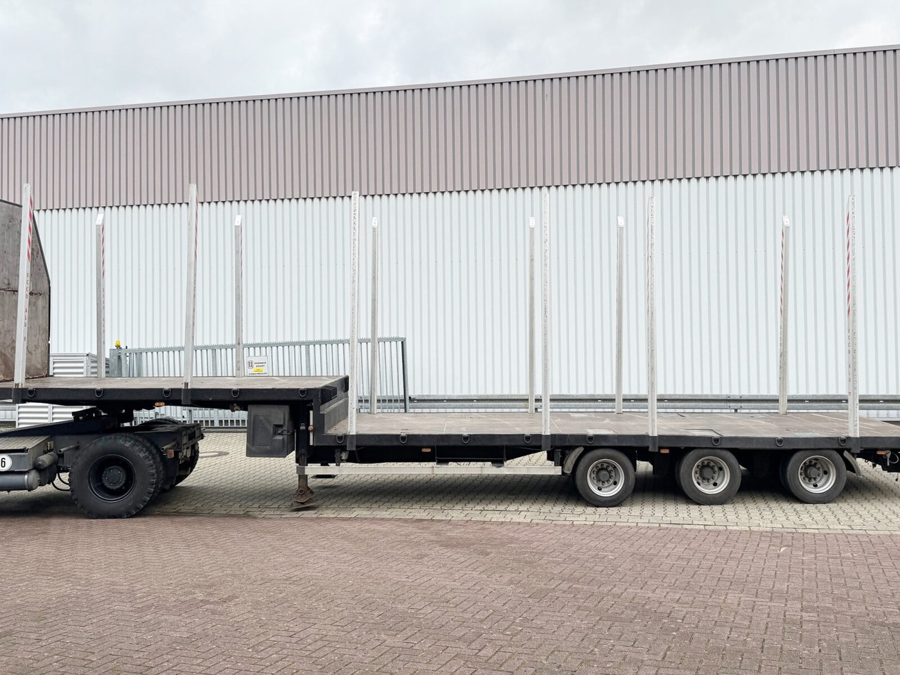 ECCO ALU Schemel/Rungen ECCO ALU Schemel/Rungen, 12x Neuwertig - Timber truck: picture 2 ECCO ALU Schemel/Rungen ECCO ALU Schemel/Rungen, 12x Neuwertig - Timber truck: picture 2