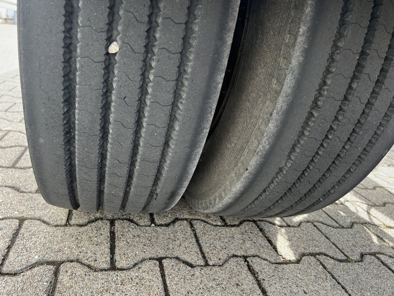 HSA 18.70 L Schlittenabroller HSA 18.70 L Schlittenabroller - Roll-off/ Skip trailer: picture 3 HSA 18.70 L Schlittenabroller HSA 18.70 L Schlittenabroller - Roll-off/ Skip trailer: picture 3