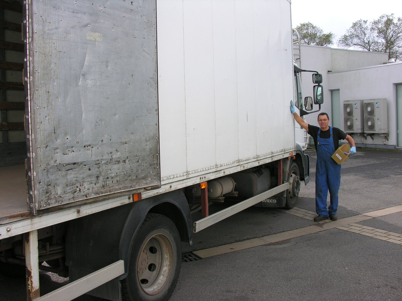 Box truck Iveco EuroCargo 120E/21 EuroCargo 120E/21: picture 8