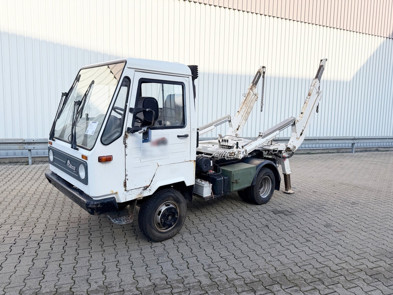 M26 R 4x2 M26 R 4x2, City Tele-Absetzer - Skip loader truck: picture 1 M26 R 4x2 M26 R 4x2, City Tele-Absetzer - Skip loader truck: picture 1