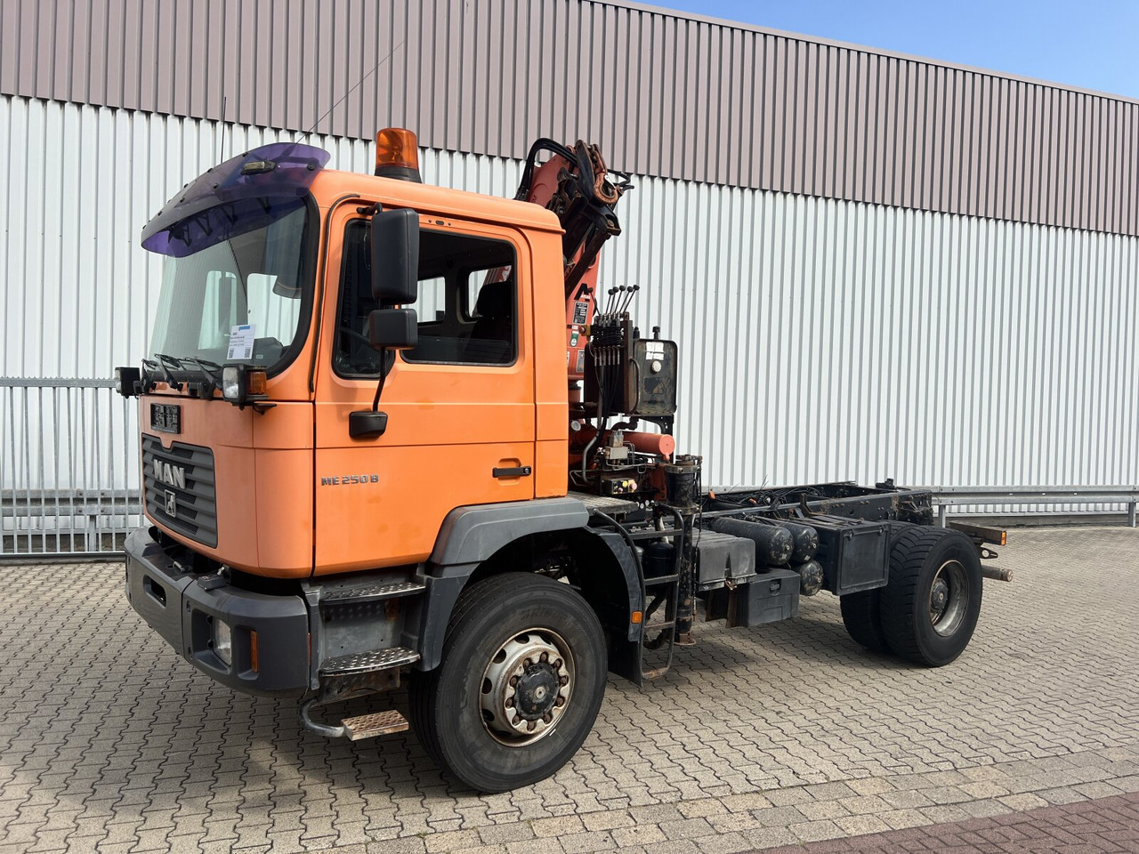 Cab chassis truck, Crane truck MAN 18.255 MAK 4x4 BB 18.255 MAK 4x4 BB, Kran Atlas AK 85.1 A1: picture 6