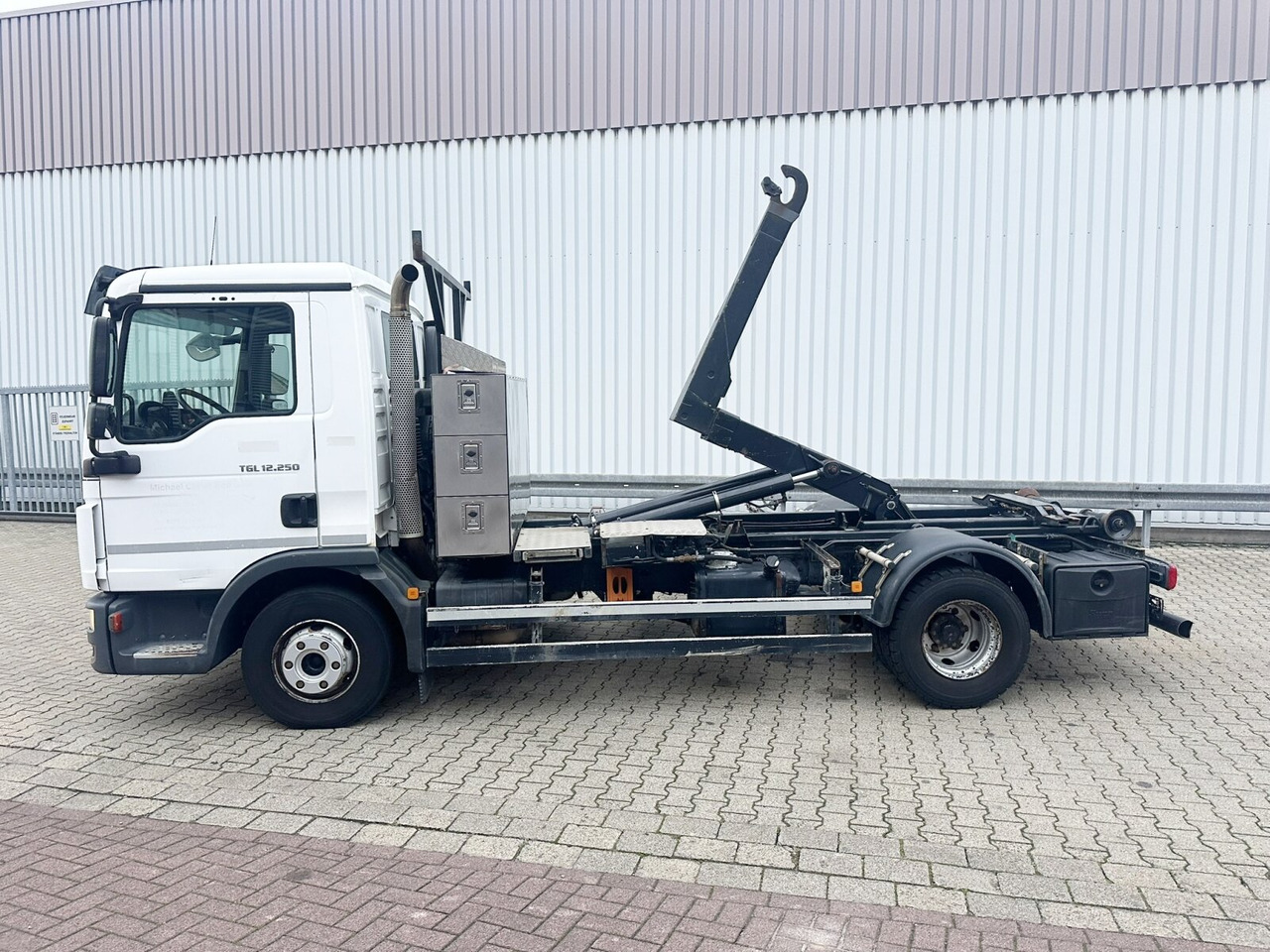 Hook lift truck MAN TGL 12.250 4x2 BL TGL 12.250 4x2 BL, Palfinger Abroller P 07-25MPA, 2xAHK-ÖL: picture 12 Hook lift truck MAN TGL 12.250 4x2 BL TGL 12.250 4x2 BL, Palfinger Abroller P 07-25MPA, 2xAHK-ÖL: picture 12