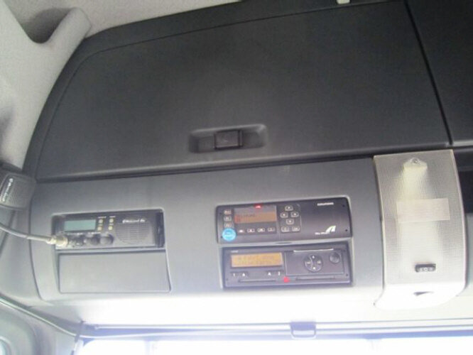 MAN TGM 12.280BL 4x2 - Autotransporter truck: picture 3 MAN TGM 12.280BL 4x2 - Autotransporter truck: picture 3