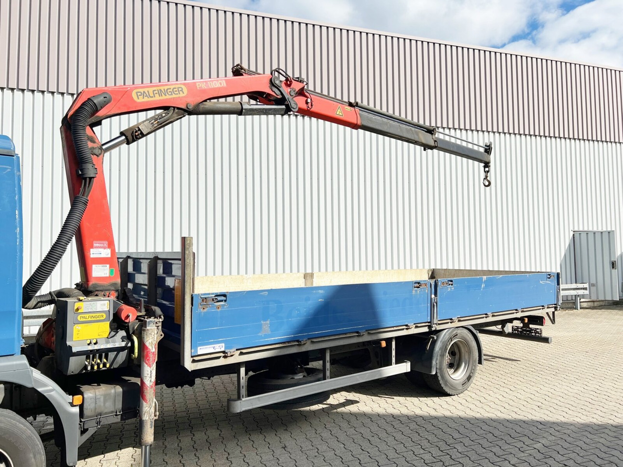 Crane truck, Dropside/ Flatbed truck MAN TGM 15.250/340 4X2 BL TGM 15.250/340 4X2 BL mit Kran Palfinger PK 11001: picture 15