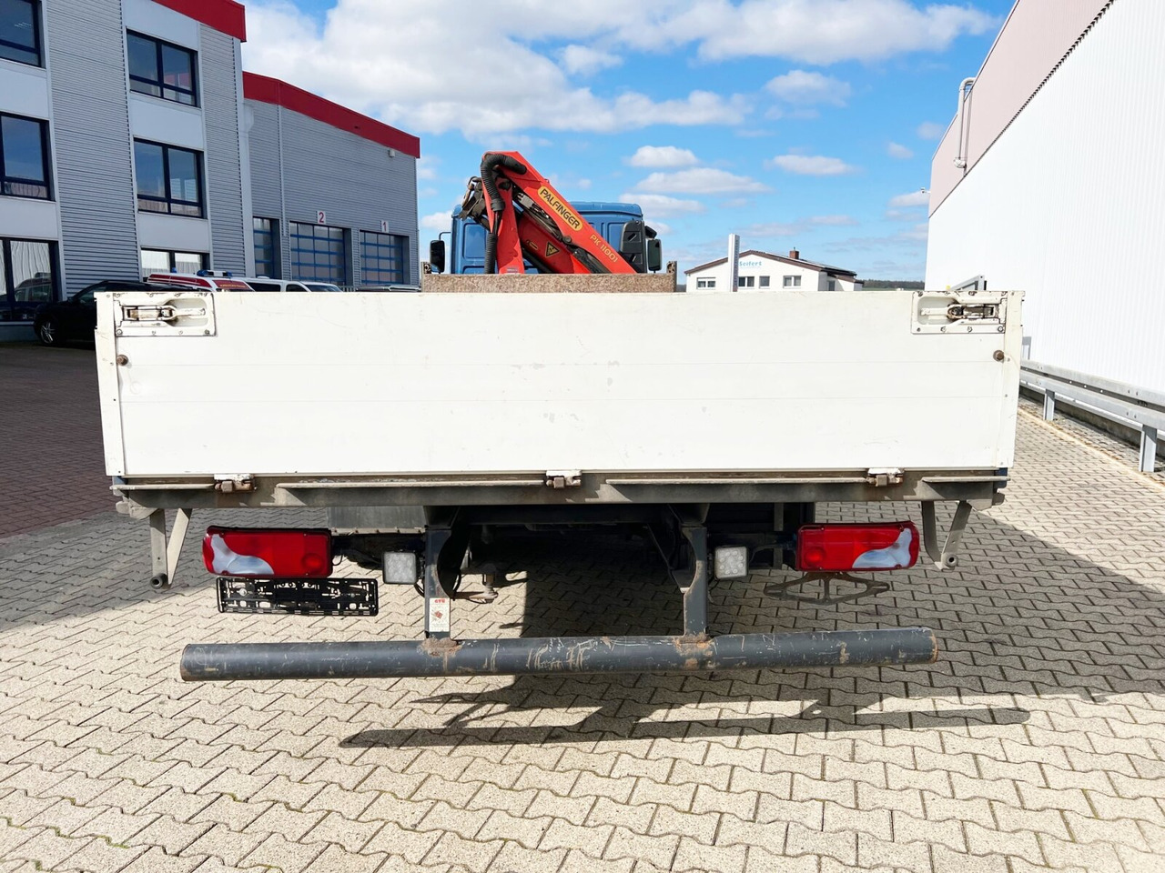 Crane truck, Dropside/ Flatbed truck MAN TGM 15.250/340 4X2 BL TGM 15.250/340 4X2 BL mit Kran Palfinger PK 11001: picture 12
