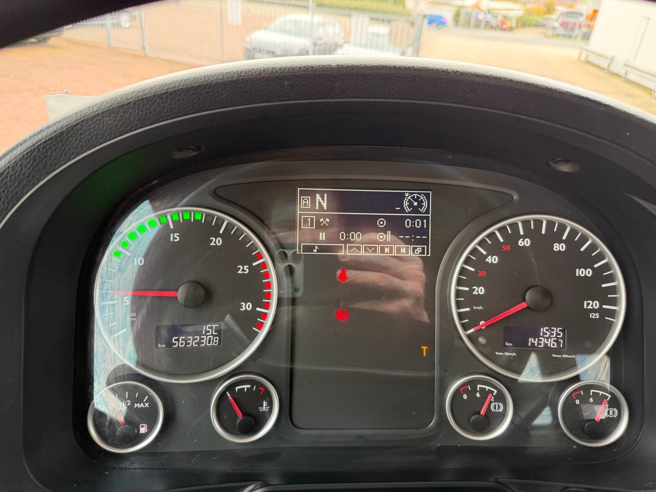 MAN TGS 26.480 6x4 BL TGS 26.480 6x4 BL, Motorabtrieb, Navi, Intarder, Hyva 20.60 S - Hook lift truck: picture 2 MAN TGS 26.480 6x4 BL TGS 26.480 6x4 BL, Motorabtrieb, Navi, Intarder, Hyva 20.60 S - Hook lift truck: picture 2