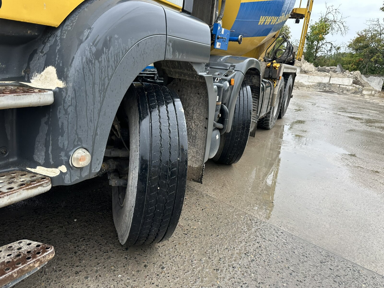 MAN TGS 32.400 8X4 BB TGS 32.400 8x4 BB, Stetter ca. 9m³ - Concrete mixer truck: picture 2 MAN TGS 32.400 8X4 BB TGS 32.400 8x4 BB, Stetter ca. 9m³ - Concrete mixer truck: picture 2