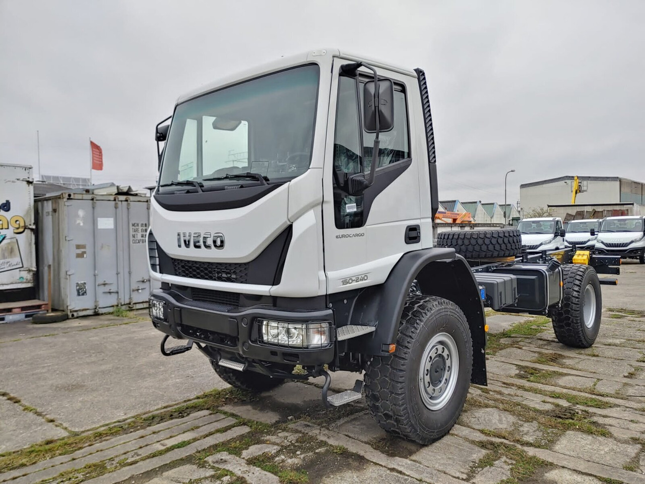 New Cab chassis truck ML150E25WS 4x4 ML150E25WS 4x4, Einzelbereifung, 4x VORNANDEN!: picture 13