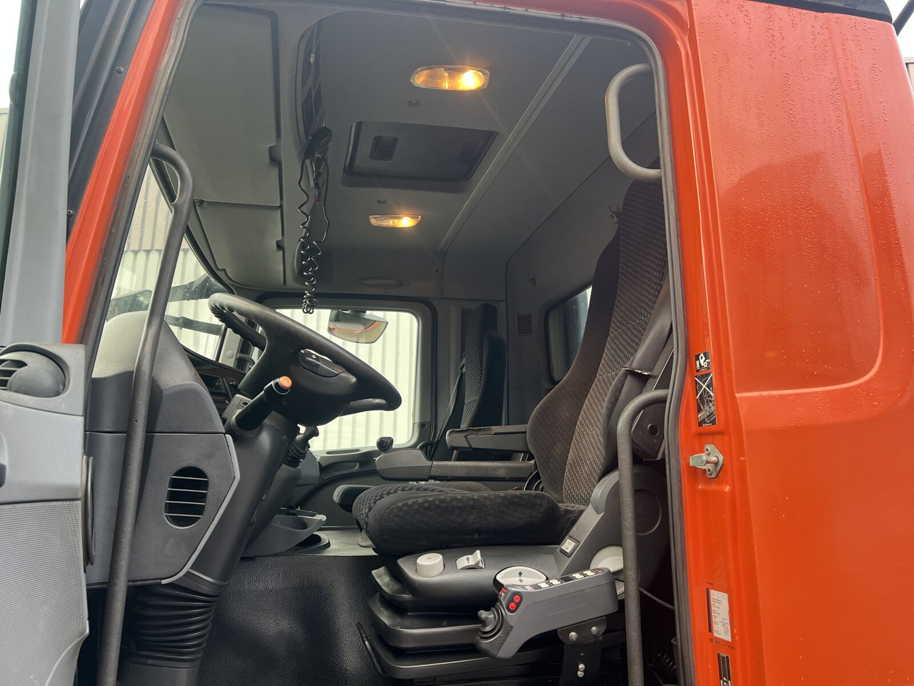 Mercedes-Benz Actros 2644/48 K 6x4 Actros 2644/48 K 6x4, Manual Gearbox, Full Steel - Cab chassis truck: picture 4 Mercedes-Benz Actros 2644/48 K 6x4 Actros 2644/48 K 6x4, Manual Gearbox, Full Steel - Cab chassis truck: picture 4