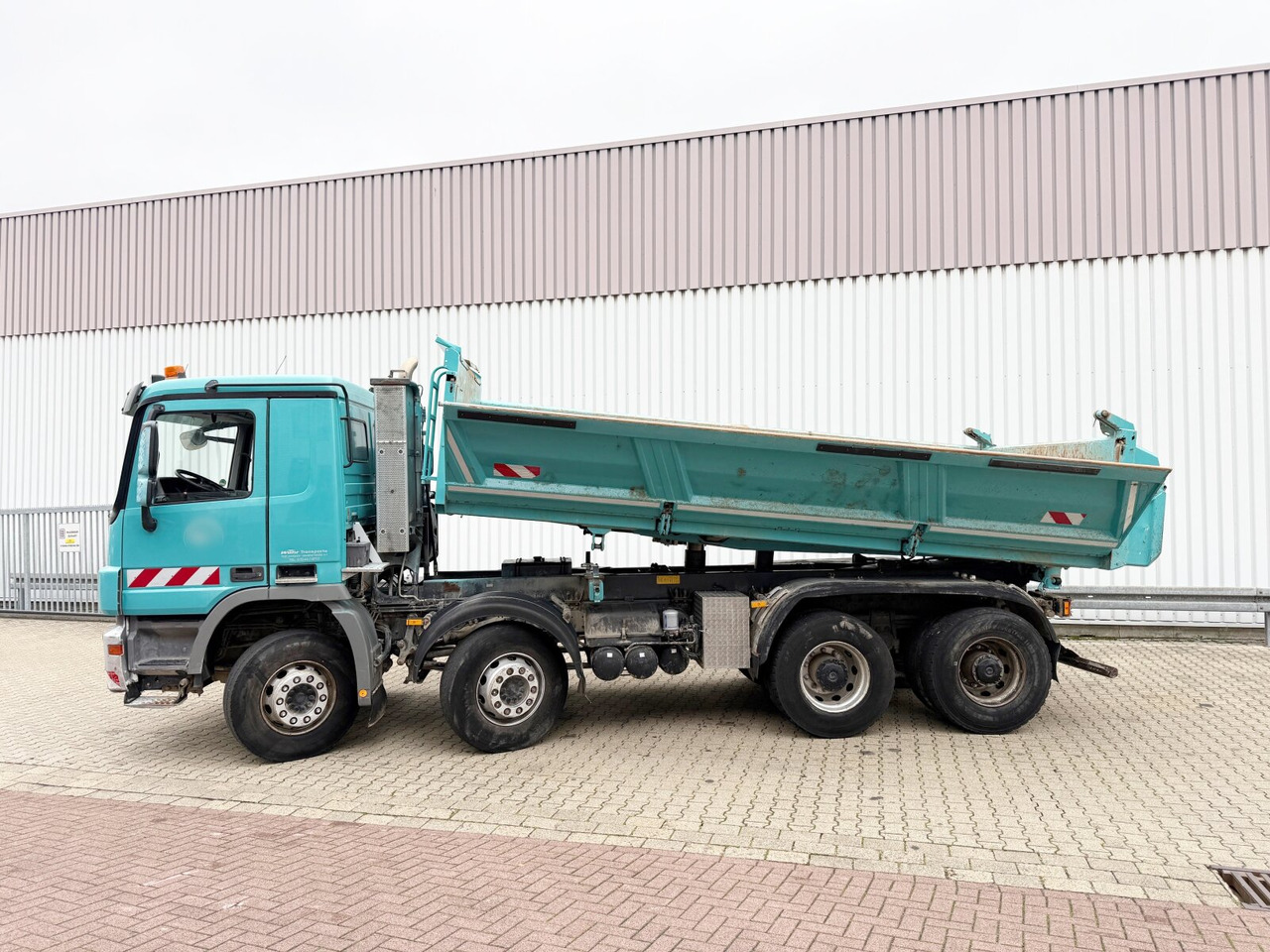 Leasing of Mercedes-Benz Actros 3241 K 8x4/4 Actros 3241 K 8x4/4, Bordmatik Mercedes-Benz Actros 3241 K 8x4/4 Actros 3241 K 8x4/4, Bordmatik: picture 14
