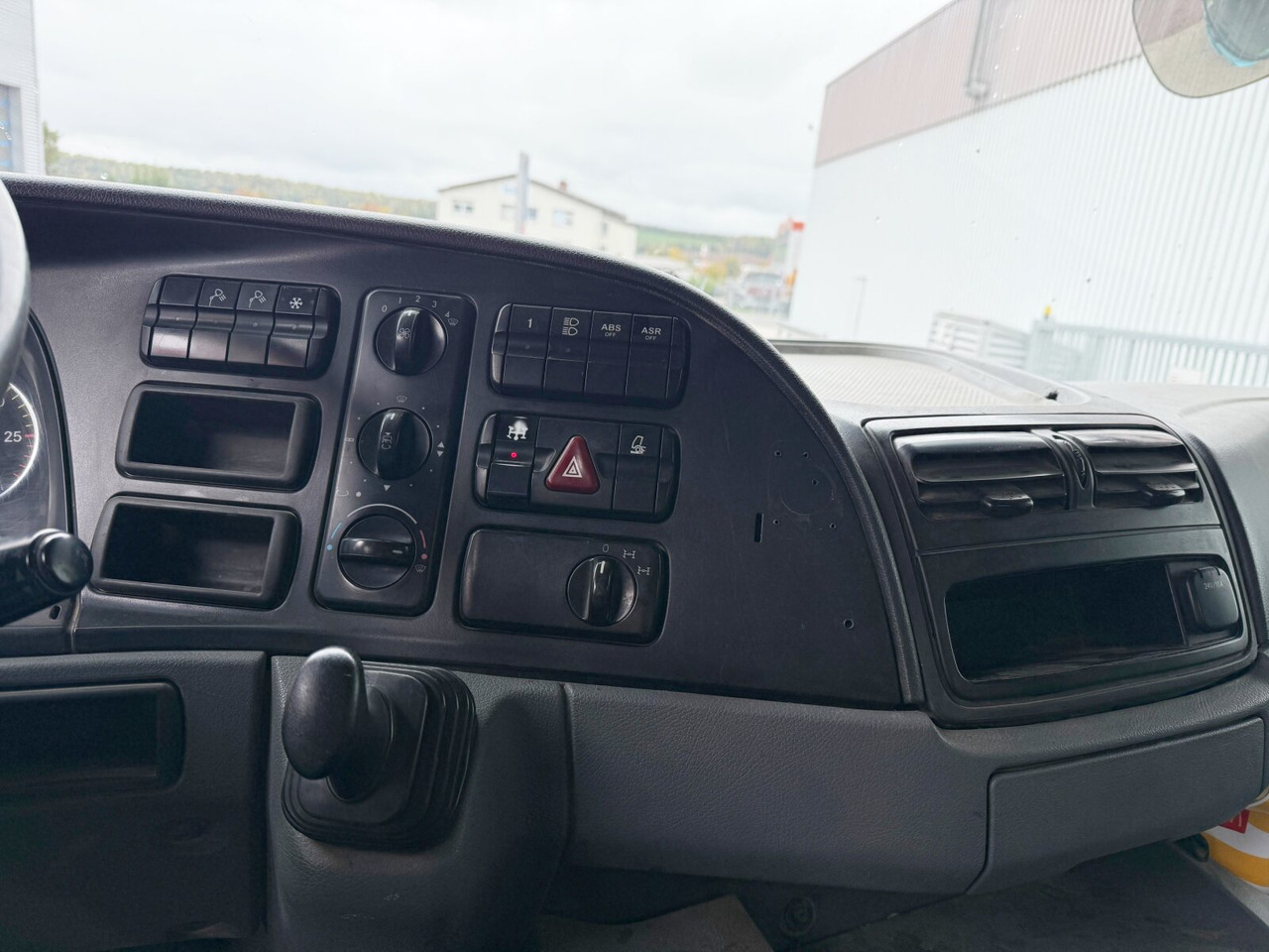 Leasing of Mercedes-Benz Actros 3241 K 8x4/4 Actros 3241 K 8x4/4, Bordmatik Mercedes-Benz Actros 3241 K 8x4/4 Actros 3241 K 8x4/4, Bordmatik: picture 7