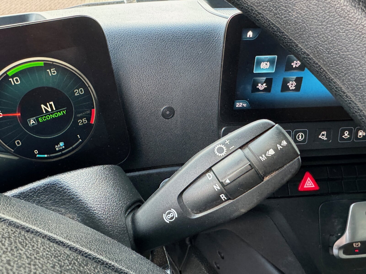 Mercedes-Benz Arocs 1840 L 4x2 Arocs 1840 L 4x2, MultimediaCockpit, Navi - Autotransporter truck: picture 4 Mercedes-Benz Arocs 1840 L 4x2 Arocs 1840 L 4x2, MultimediaCockpit, Navi - Autotransporter truck: picture 4