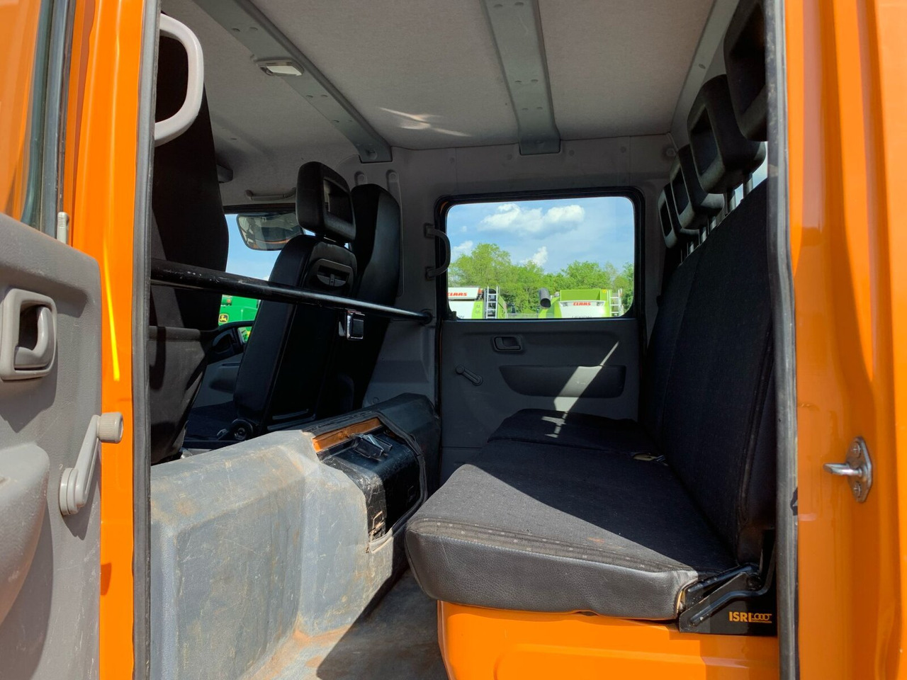 Mitsubishi Canter 6 C18D 4x4 Canter 6 C 18 D/4x4, Allrad, Doka, Kugel AHK, Bluetec - Tipper: picture 5 Mitsubishi Canter 6 C18D 4x4 Canter 6 C 18 D/4x4, Allrad, Doka, Kugel AHK, Bluetec - Tipper: picture 5