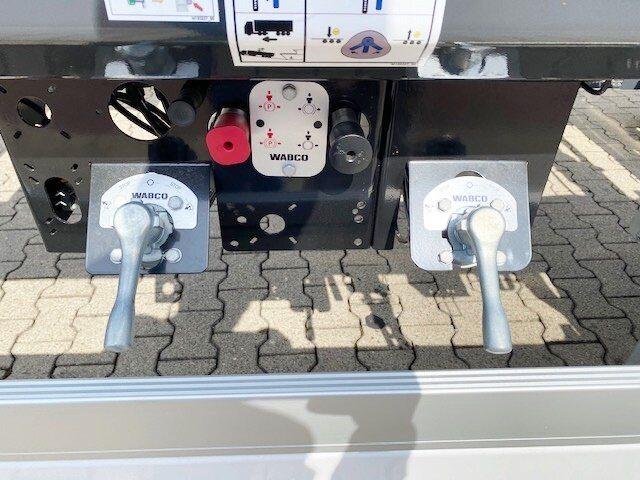 PS2P70B PS2P70B Abrollanhänger bis 7,25 m Behälter - Roll-off/ Skip trailer: picture 2 PS2P70B PS2P70B Abrollanhänger bis 7,25 m Behälter - Roll-off/ Skip trailer: picture 2