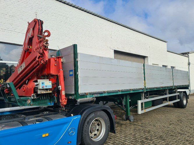 SCHELLING 504 H 22 SCHELLING 504 H 22 mit Kran Ferrari 708, 7m/t - Dropside/ Flatbed semi-trailer: picture 1 SCHELLING 504 H 22 SCHELLING 504 H 22 mit Kran Ferrari 708, 7m/t - Dropside/ Flatbed semi-trailer: picture 1