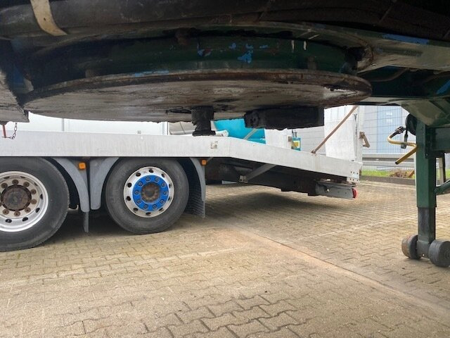 SCHELLING 504 H 22 SCHELLING 504 H 22 mit Kran Ferrari 708, 7m/t - Dropside/ Flatbed semi-trailer: picture 2 SCHELLING 504 H 22 SCHELLING 504 H 22 mit Kran Ferrari 708, 7m/t - Dropside/ Flatbed semi-trailer: picture 2