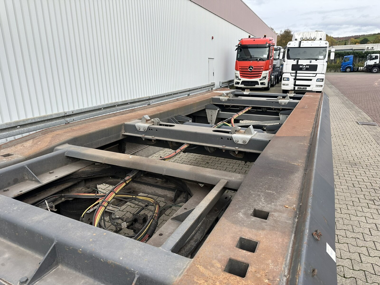 Schmitz Cargobull ACF 18 ACF 18 Abrollanhänger - Roll-off/ Skip trailer: picture 3 Schmitz Cargobull ACF 18 ACF 18 Abrollanhänger - Roll-off/ Skip trailer: picture 3