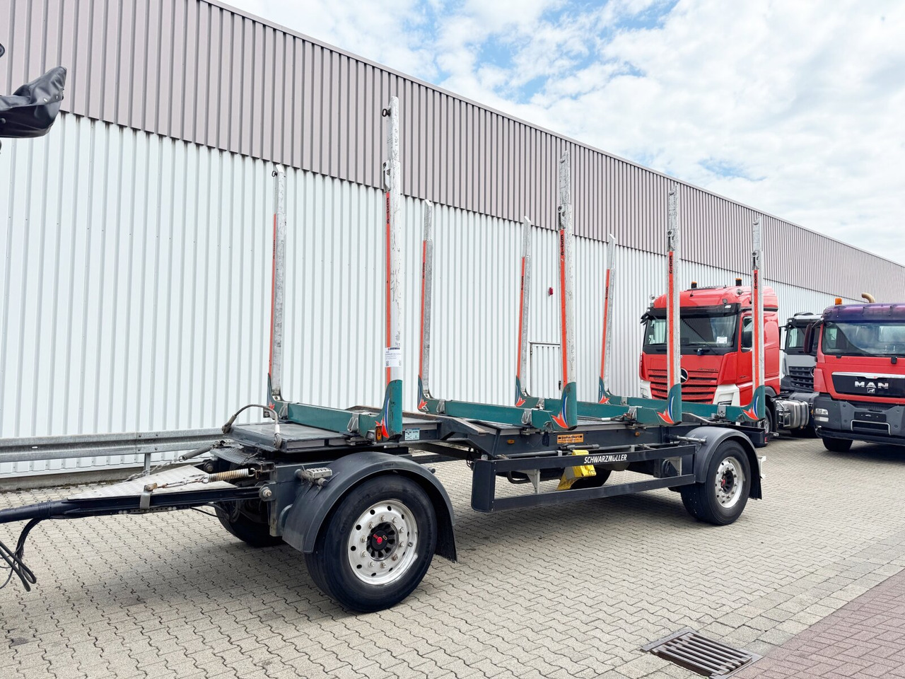 Schwarzmüller 2-Achs Holzanhänger 2-Achs Holzanhänger - Timber trailer: picture 1 Schwarzmüller 2-Achs Holzanhänger 2-Achs Holzanhänger - Timber trailer: picture 1