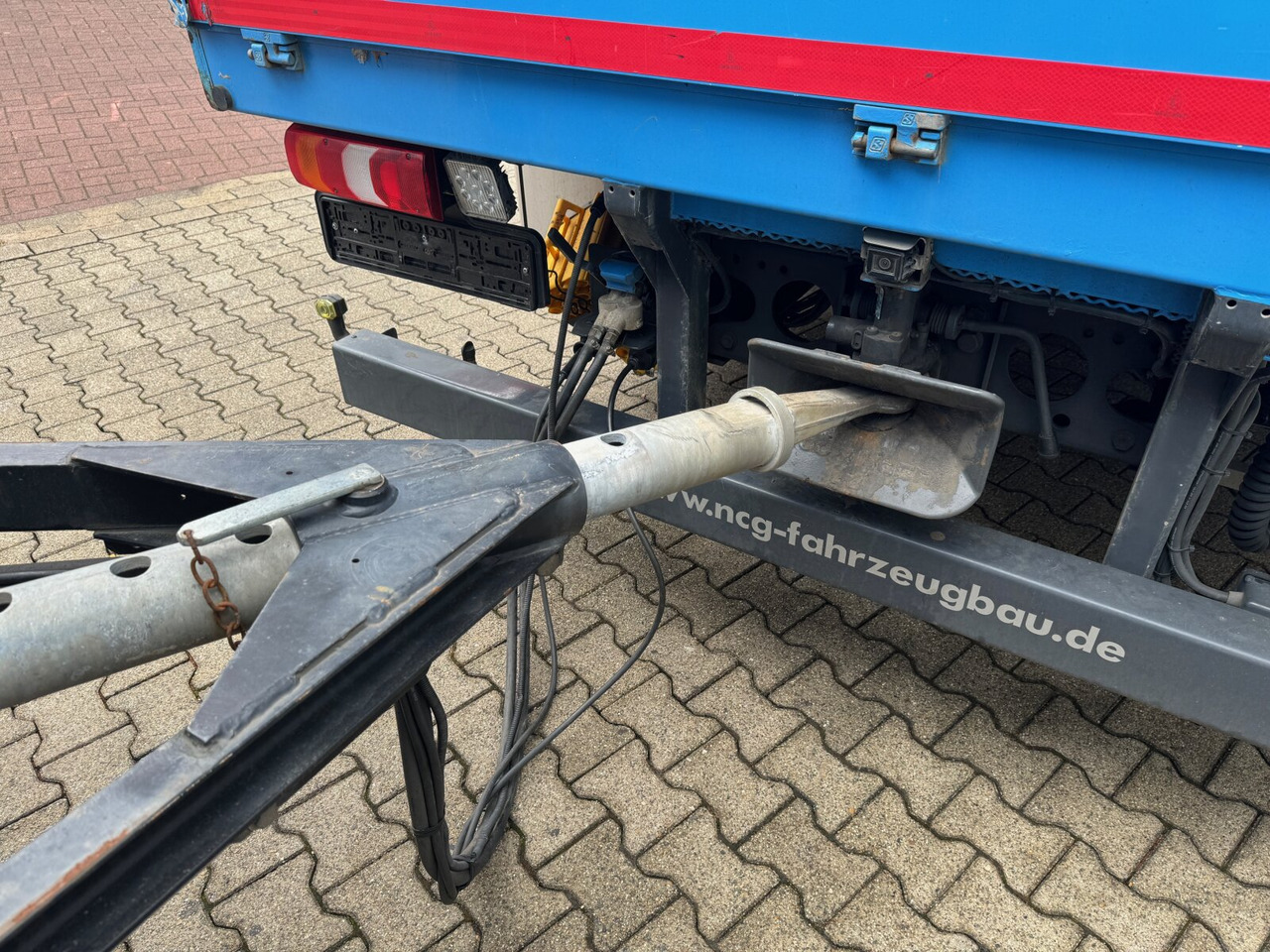 Schwarzmüller T-Serie T-Serie, TOP-Zustand - Dropside/ Flatbed trailer: picture 2 Schwarzmüller T-Serie T-Serie, TOP-Zustand - Dropside/ Flatbed trailer: picture 2