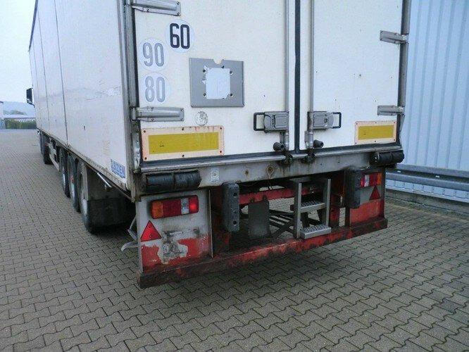 - TC34CGN FRUEHAUF, FRANCE TC34CGN mit Aggregat Thermoking TK-1 30 - Refrigerator semi-trailer: picture 4 - TC34CGN FRUEHAUF, FRANCE TC34CGN mit Aggregat Thermoking TK-1 30 - Refrigerator semi-trailer: picture 4